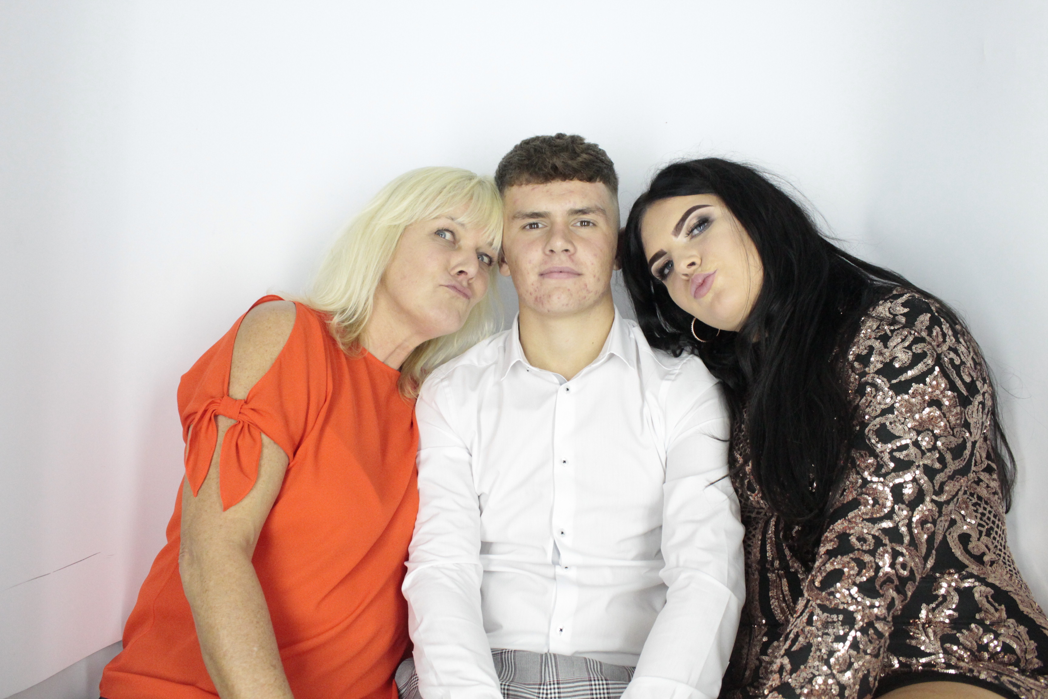 Isobel 18th Birthday Party  | View more photos from the event at gallery.myphotoboothexperience.co.uk/u/MyPhotoBoothExperienceLtd/Isobel-18th-Birthday-Party